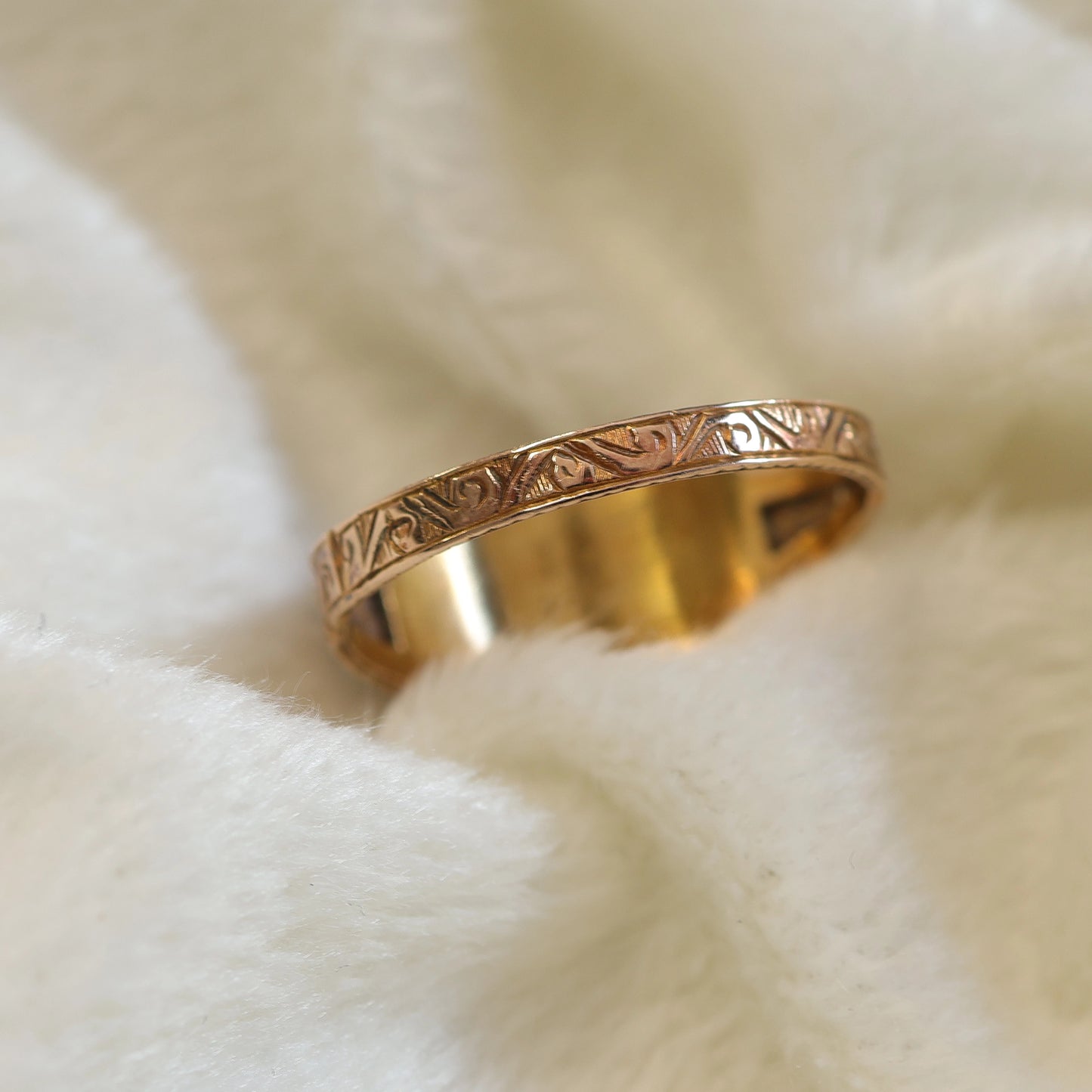 Victorian 15ct Gold Sapphire & Pearl Ring.