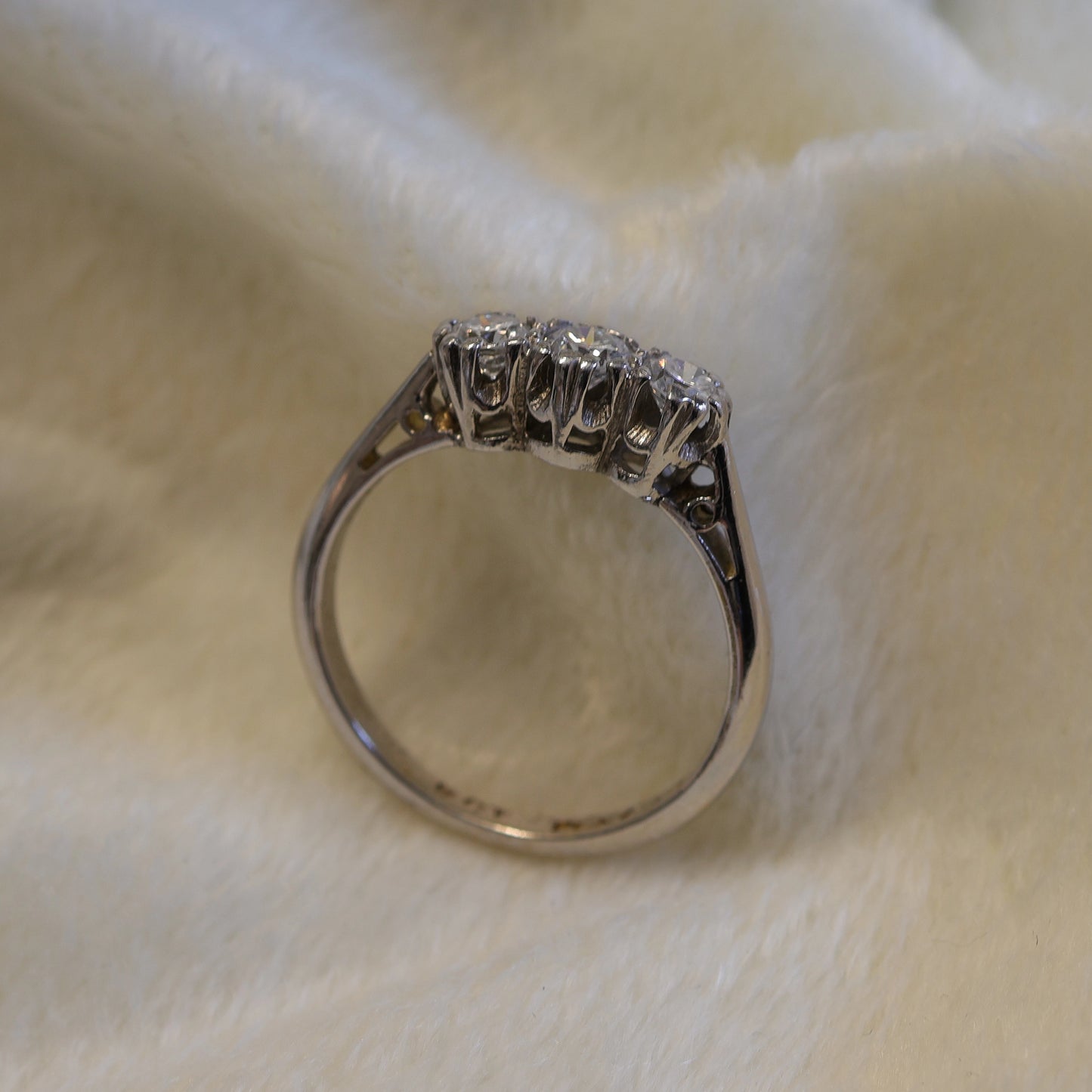 Pre Loved 18ct White Gold & Platinum Diamond Trilogy Ring.