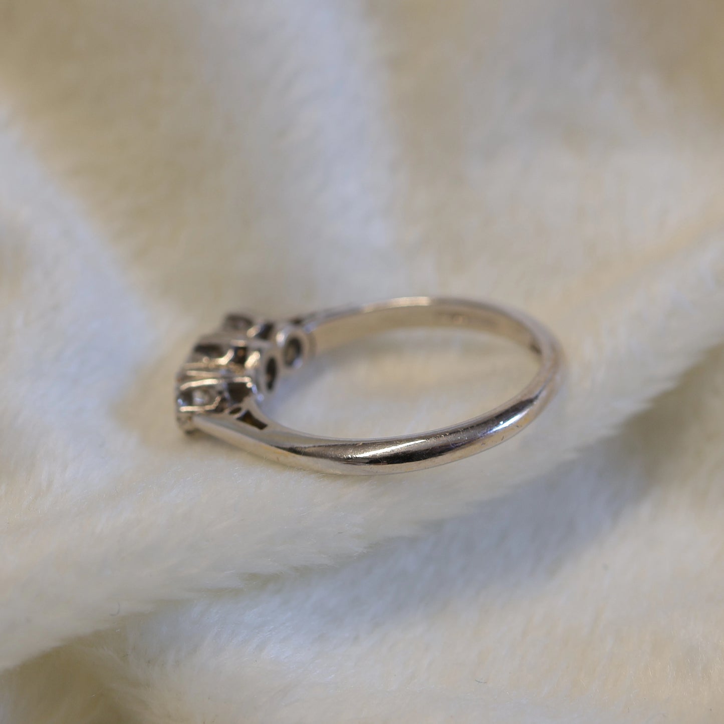 Pre Loved 18ct White Gold & Platinum Diamond Trilogy Ring.