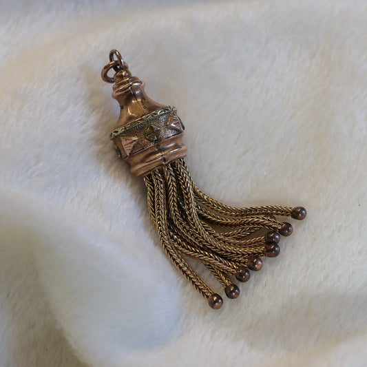 Vintage 9ct Gold Nine Strand Tassel.