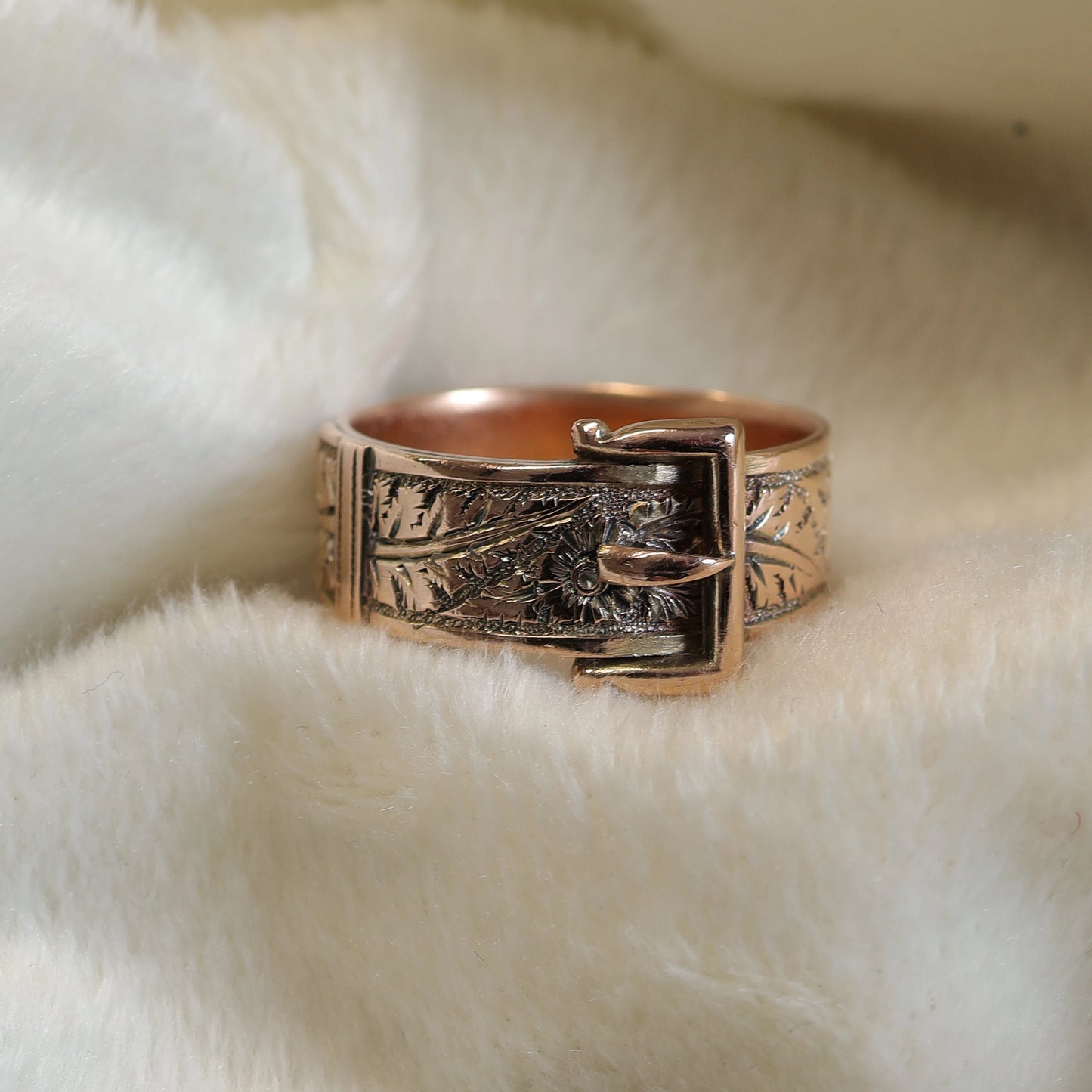 Antique 9ct Gold Buckle Ring - Beautiful Floral Engraving