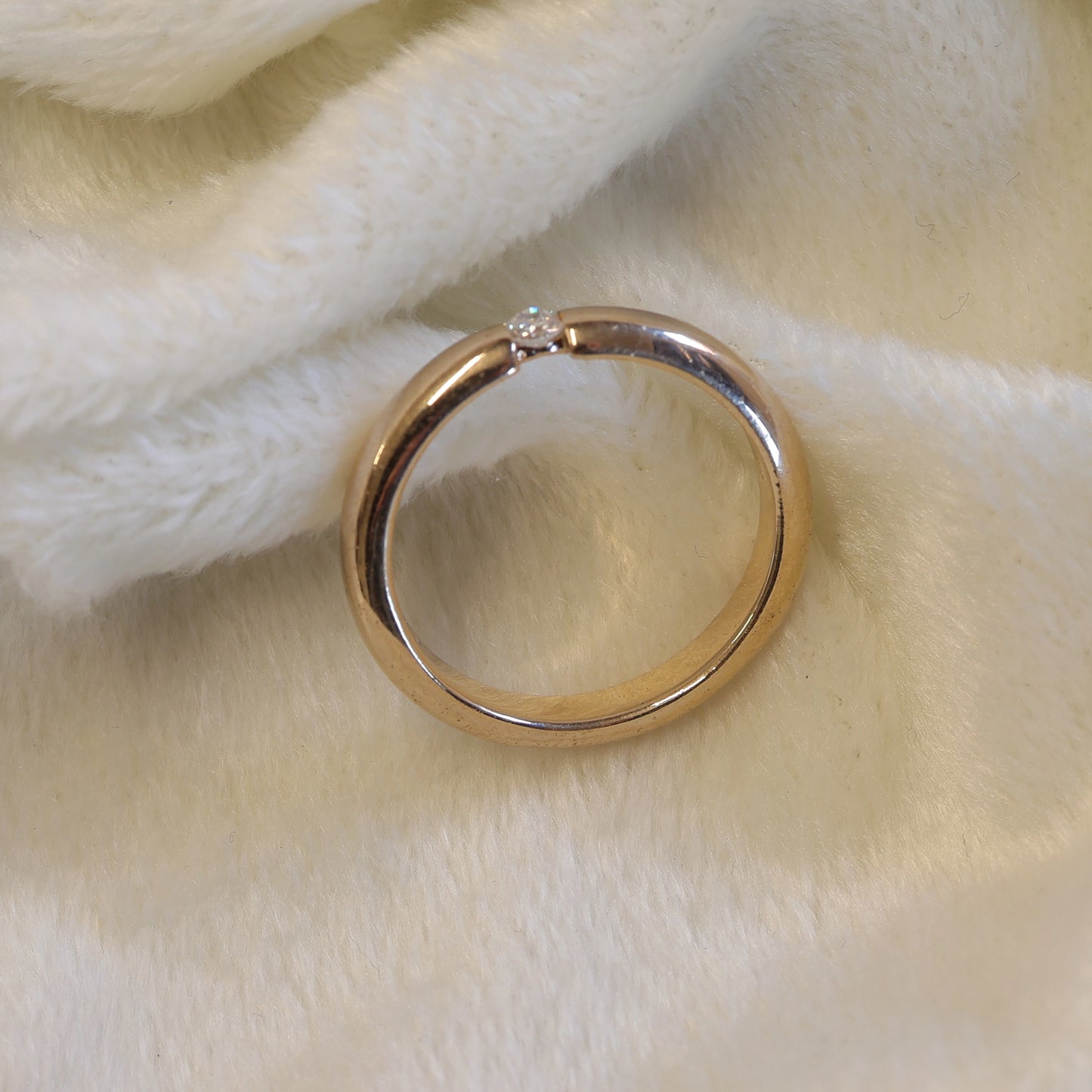 Pre Owned 9ct Gold Diamond Band - Chunky Gold Band Ring.