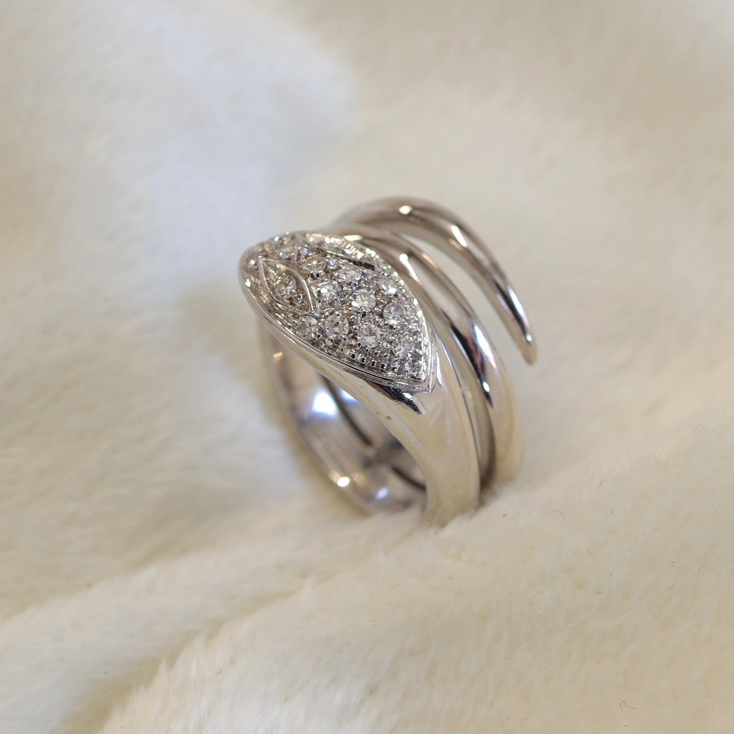 Pre Loved 18ct White gold Pave set Diamond Snake ring.