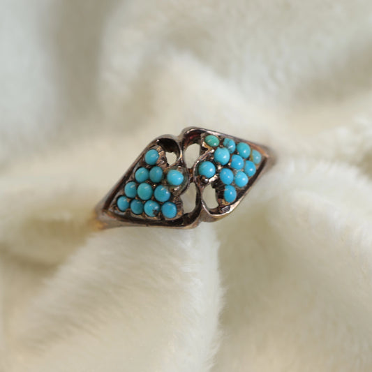 Victorian 15ct Gold Turquoise Ring - Dated 1869.